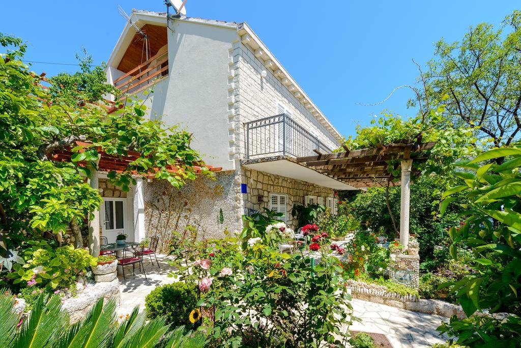 מליני Apartments Milic מראה חיצוני תמונה