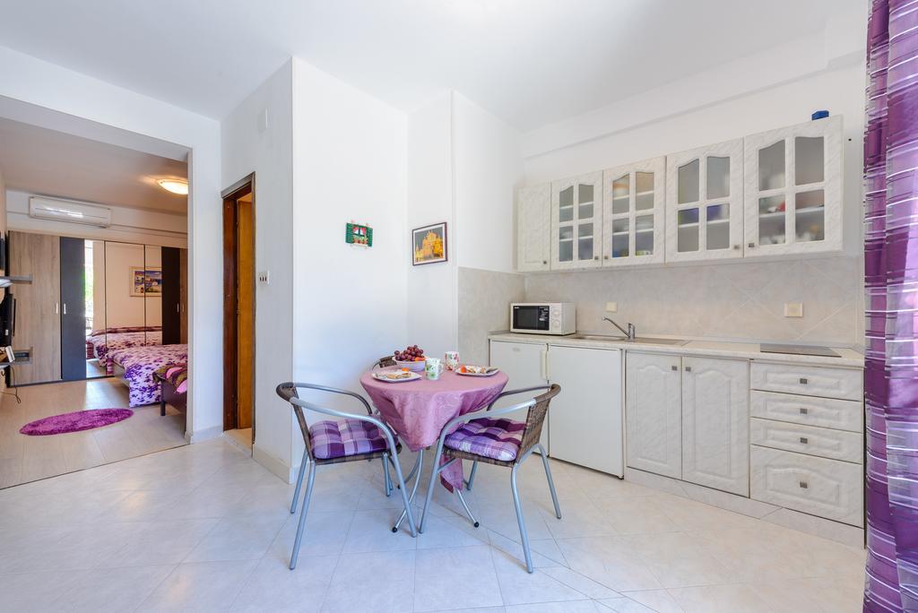 מליני Apartments Milic מראה חיצוני תמונה
