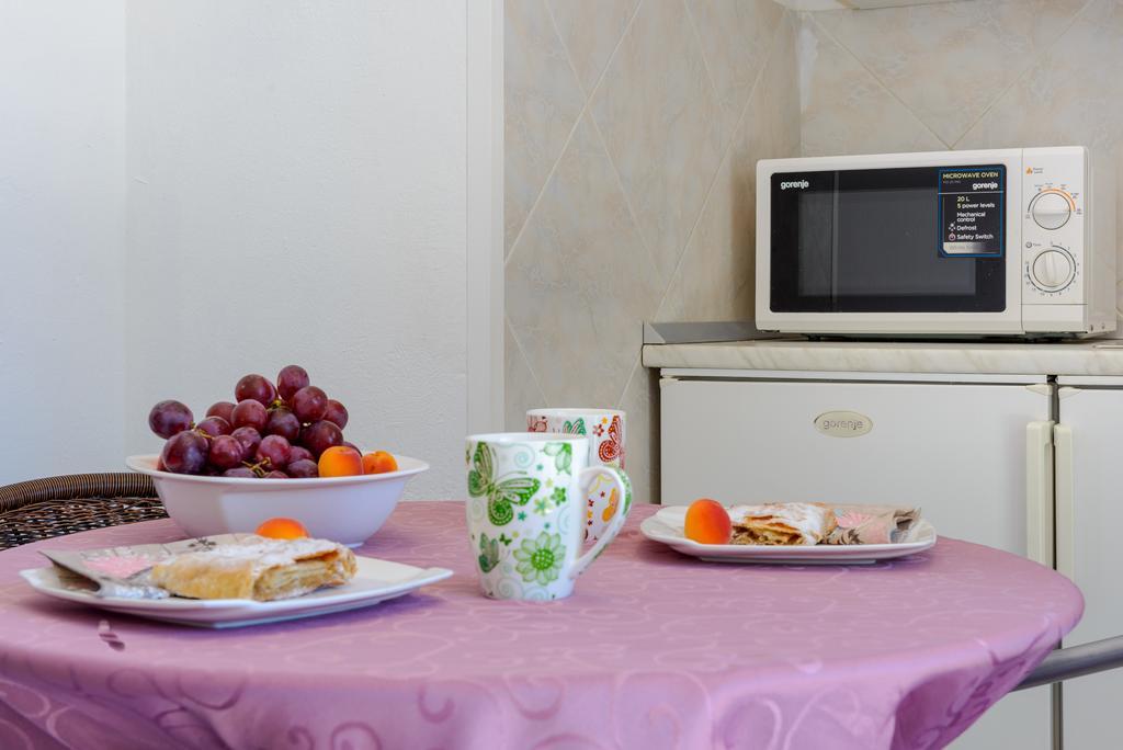 מליני Apartments Milic מראה חיצוני תמונה